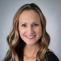 Jennifer Seremet, Cmp