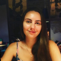 Yevheniia Kalashnikova