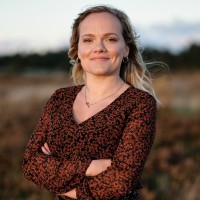 Julia Schiller