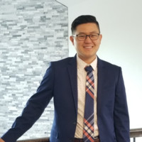 Robbie (Seung) Chon