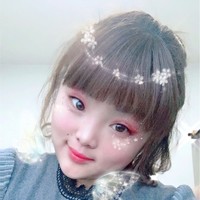 朱秘菁