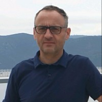 Jacek T.