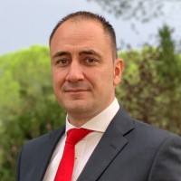 Javier R.