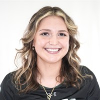 Laura L.