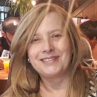 Carla Ayres Fortes Aquino