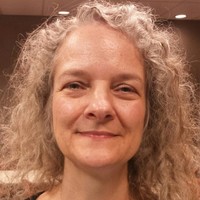 Lori R.