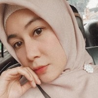 Prischa Novittry Sari (Vivi)