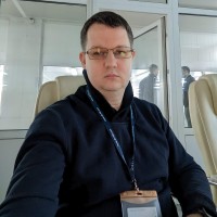 Роман Бобок
