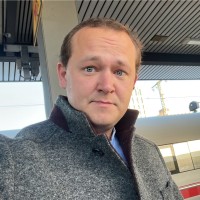 Christopher Claussen