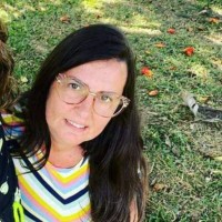 Nadia Maria Candido