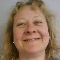 Lesley Stapleton
