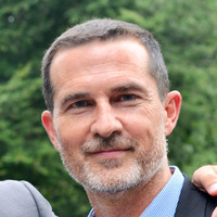 Mark Cross