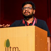 Surya Chidambaram Fifth Generation Entrepreneur TheiPhonegrapherSays