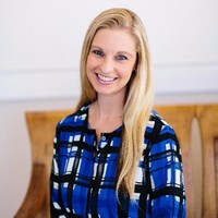 Lindsay Barr