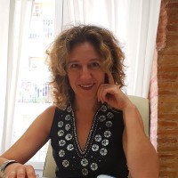 Ana María Julián Edo