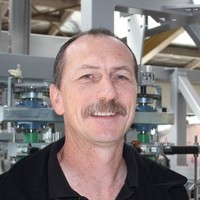 Wayne Mills