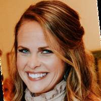 Lindsay Hohl