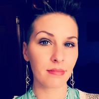 Lindsey Lewis