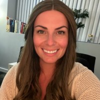 Danielle Dimartino, Lmsw
