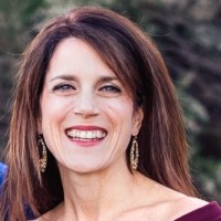 Hilary Arnwine