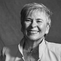 Eva Maddox