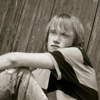 Dylan Head