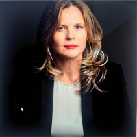 Elisabeth LAVAUD BATARDIERE