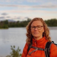 Marie Sayles