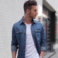 Jonathan Chávez
