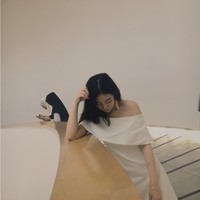 严诗菱