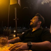 Orhan Kaya Ağlamaz
