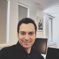 Nadir Kurt