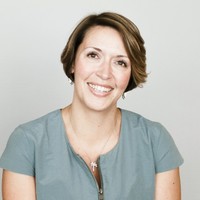 Monica Evans-Lombe, Cae