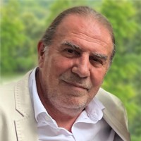 Sevdalin Semov