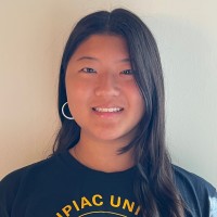 Amelia Hunter