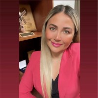 Betsabeth Obando Flores