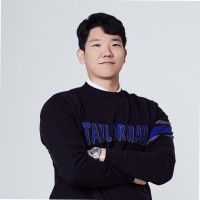 Yongjin Lee