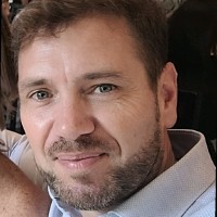 Mark Barnes