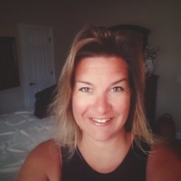 Lorraine Poat