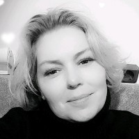 Annemiek C.