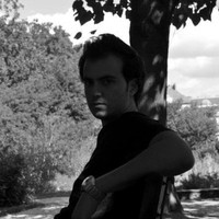 Hassan H Kahil