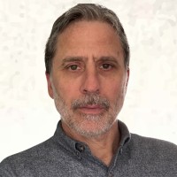 Daniel Hiebert