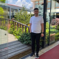 Emre Armut
