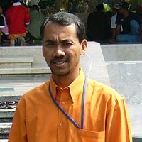 Iman Teguh S