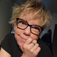 Kathi Hennebry
