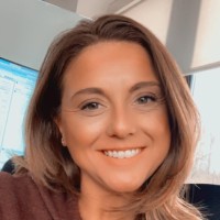 Lisa Bennington