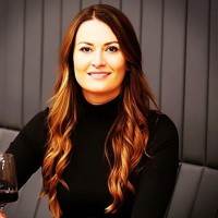 Gina - Mirela Hortolomei