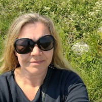 Antje Neave