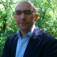 Santiago López