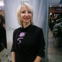 Елена Пикас